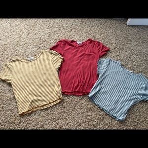 3 Crop tops